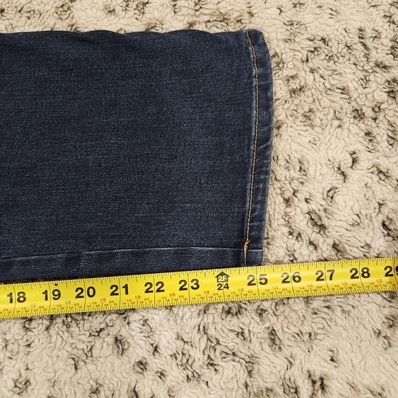 Gloria Vanderbilt SZ 14PS Amanda High Rise Straight Leg 5 Pocket Stretch Jeans - Picture 10 of 11